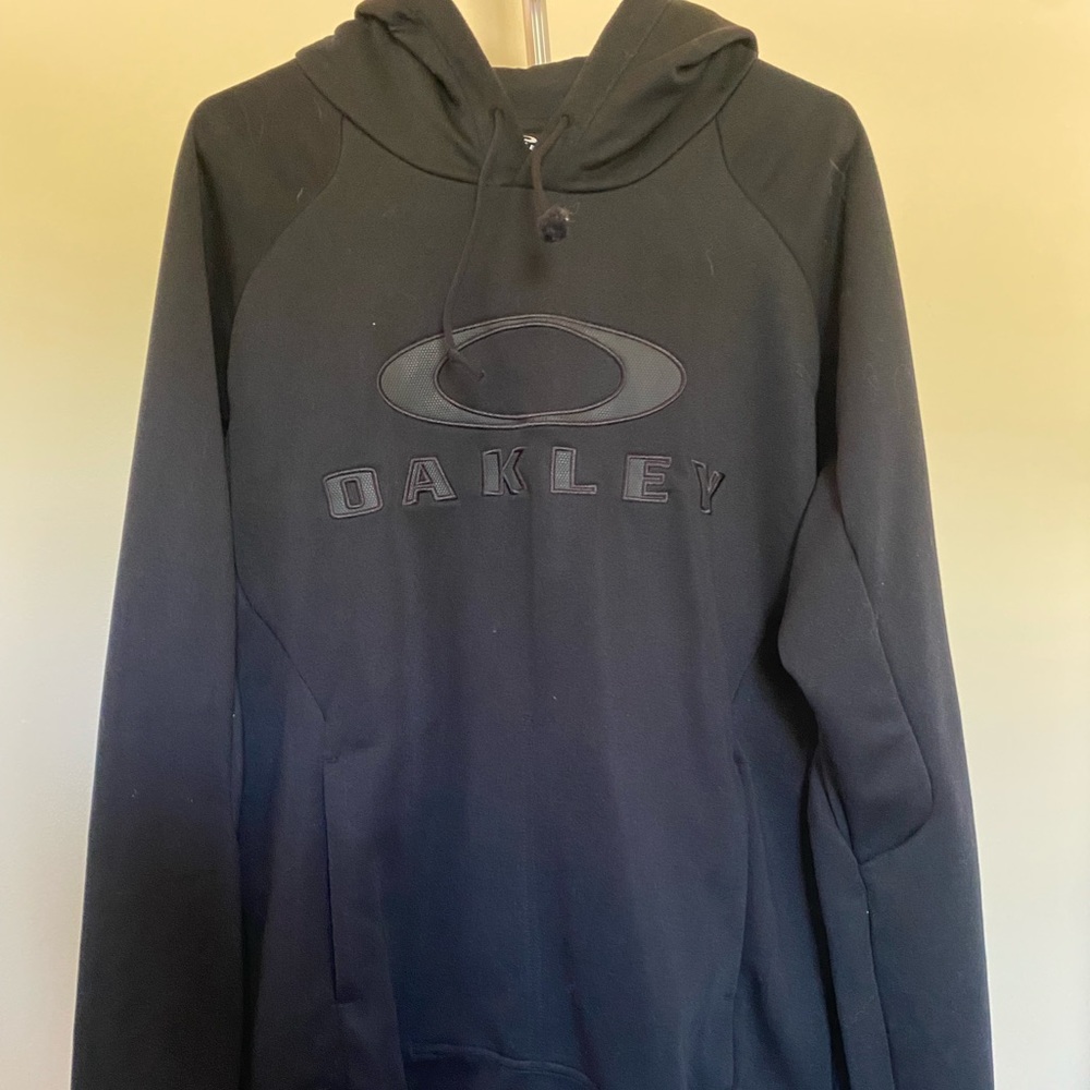 Oakley Hoodie